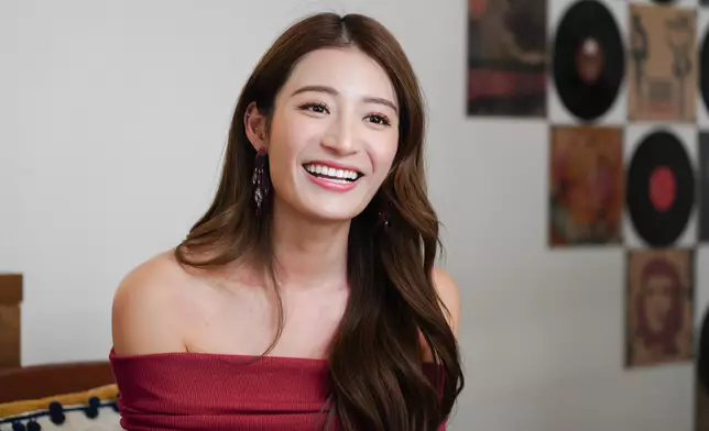 邢慧敏（Sharon）透露新年最鍾意約朋友聚會。（攝影：inmhypointofview@IG）