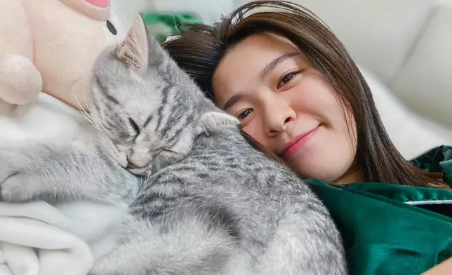 江嘉敏與愛貓Mochi