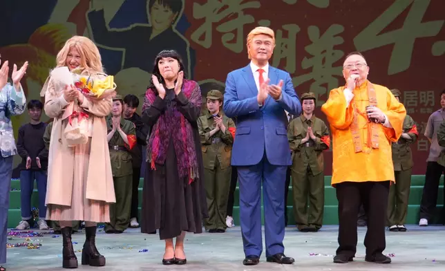 《粵劇特朗普4.0》台上演出（當代粵劇團提供）