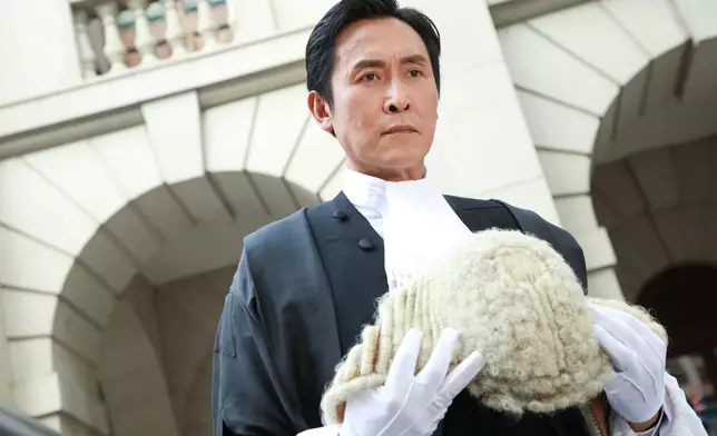 馬德鐘喺《非常》嘅演出贏得不少好評。