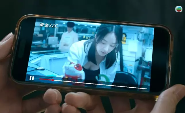 呢幕昨晚喺討論區引發迴響，而劇組拍攝時亦有全面照顧陳瀅感受，所以拍攝順利完成。