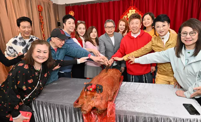 環星娛樂開市。