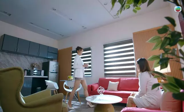 造型5 純白OL Look