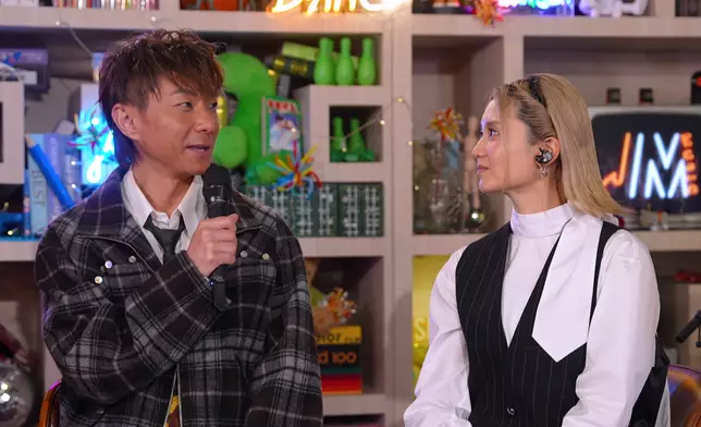 「一晚限定」，登場的嘉賓是周國賢（Endy）與黃妍（Cath）。