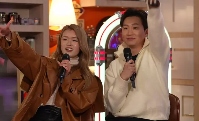 《聲秀》學員布子殷（布子）首次挑戰做主持夥拍新加盟的GM（曾展望）擦出新火花。