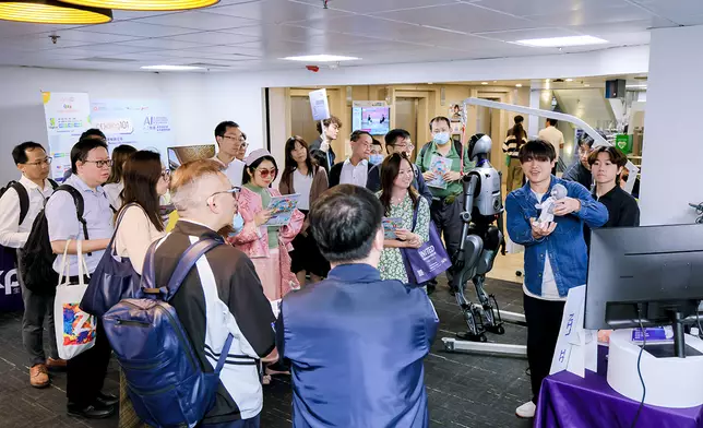 是次展會內容豐富，設有超過60個展位，展示各類教育科技方案，並舉辦逾20場講座、互動工作坊及示範課，由專家及業界領袖剖析教育趨勢與教學策略。