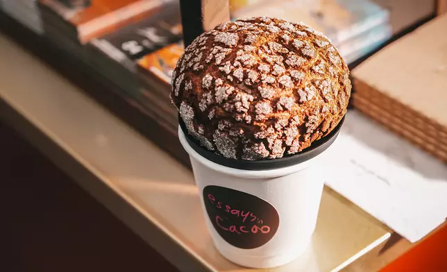 ESSAYS IN CACAO
   CRAFT CHOCOLATE
   精品朱古力