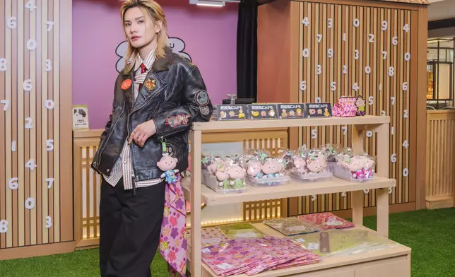 Jeremy李駿傑獲又一城邀請，率先參觀《Festival Walk SOU・SOU x fatBottleland – THE GARDEN STORY》