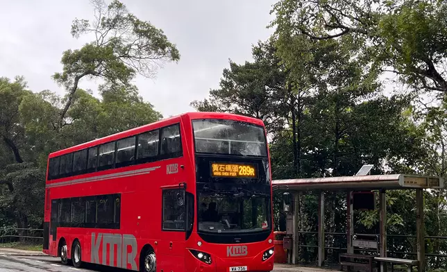新一年祈求財運亨通，當然要到位於東面的正財位走走，「香港後花園」西貢是最佳選擇。九巴將於2月20及23日（年初四及七）加開路線289R [沙田市中心 ⇋ 黃石碼頭] 服務；