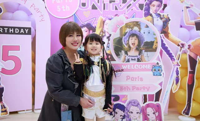 陳彥行近日為囡囡準備了《Kpop獵魔女團》為主題的生日派對！