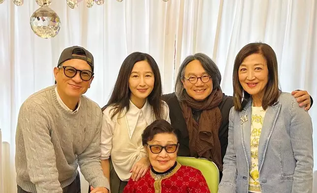 馬海倫微博圖片