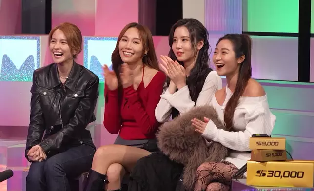 四大田粉（左起）：陳若思、劉伊婷、羅皓誼及黃紫恩