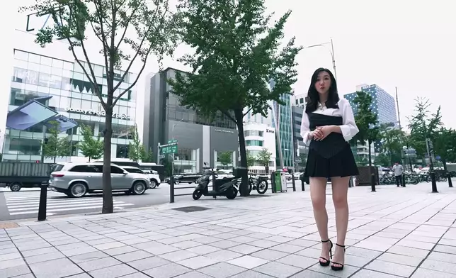 今晚何依婷帶Jenny接受「埋線」醫美。