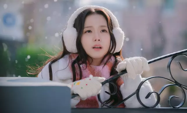 導演大讚Jisoo的努力。Netflix官方圖片