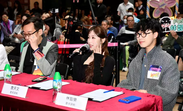 詹天文、林智樂為「中環好聲音III」決賽擔任評判。