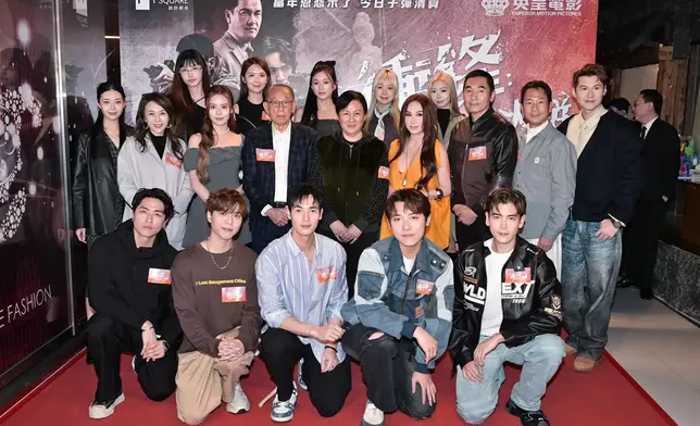 英皇集團主席楊受成博士伉儷及英皇藝人