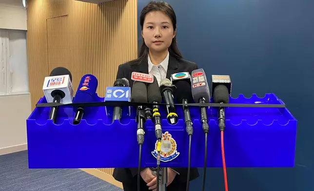 警方元朗警區刑事調查隊高級督察陳敏熹向傳媒簡報案情。