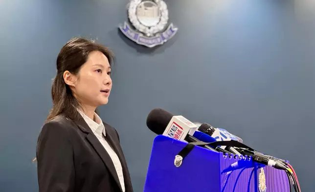 警方元朗警區刑事調查隊高級督察陳敏熹向傳媒簡報案情。