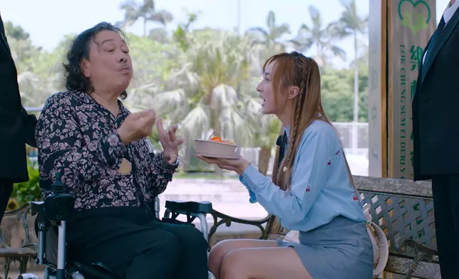 大AL呢位失智老人矇懂得嚟又有啲瘋癲，癲得嚟又有啲任性同童真，好正。