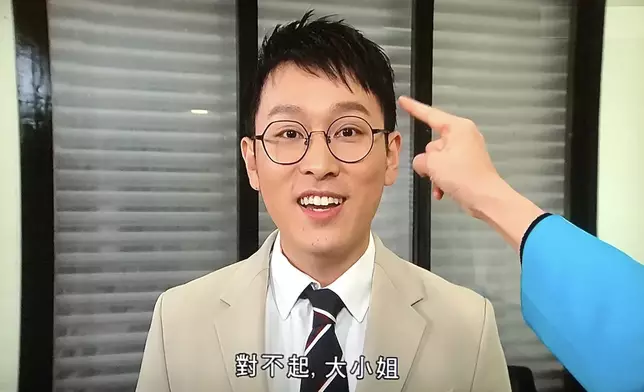 周百恩憑「鐵手」一角成功入屋。