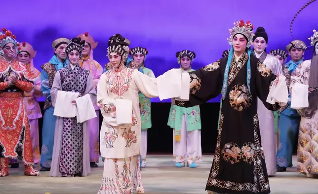 梁非同與王志良這對好拍檔一起謝幕。