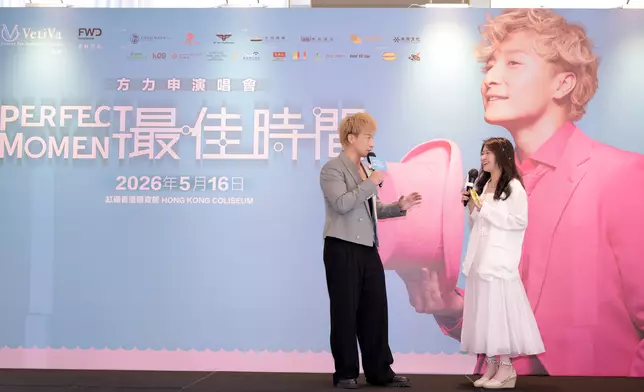 小方坦言從未想過能開紅館，感激太太葉萱「旺夫」，去年不僅游水學校有新場地，女兒方愛嘉（Isla）出世更帶來好運，令他多年申請檔期終告成功。