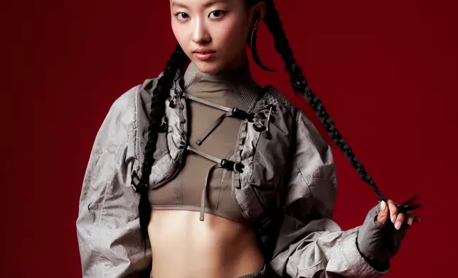 康堤則表示信任伴侶最重要。