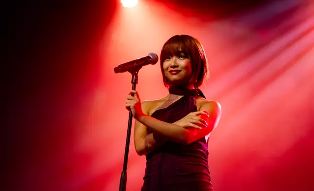 moon tang倫敦處女唱爆滿。