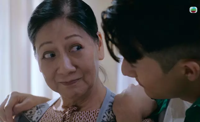 呢個三段式「笑騎騎古惑眼」好有戲。