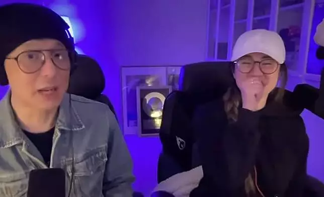 鄧健泓更幽默反擊，問對方：「你是不是也想要我的帳號？」