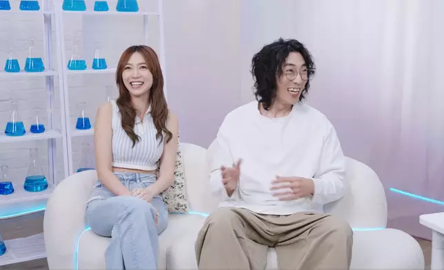 陸永、Carmaney、鄒重璂醫生擔任主持。