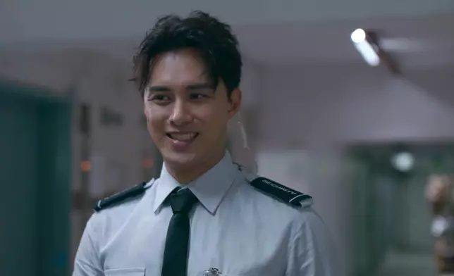 呢個怕醜三連環係正嘅。