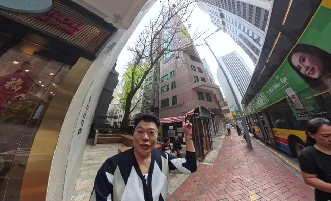 面積僅有40呎的日系木屋英式鬆餅店。