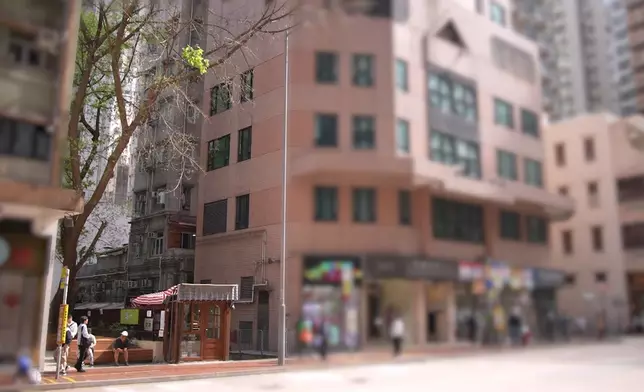 面積僅有40呎的日系木屋英式鬆餅店。