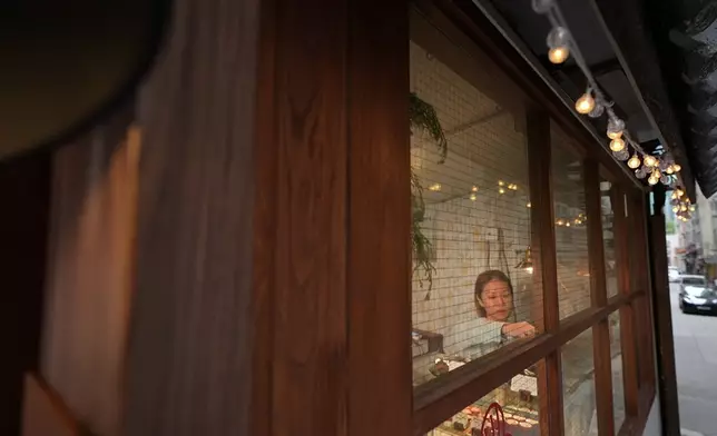 面積僅有40呎的日系木屋英式鬆餅店。