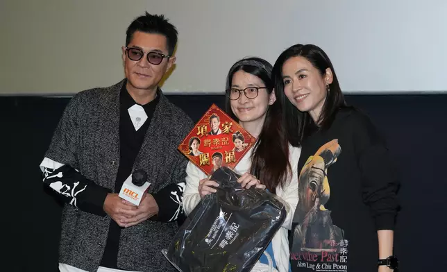 謝票場氣氛熱鬧。