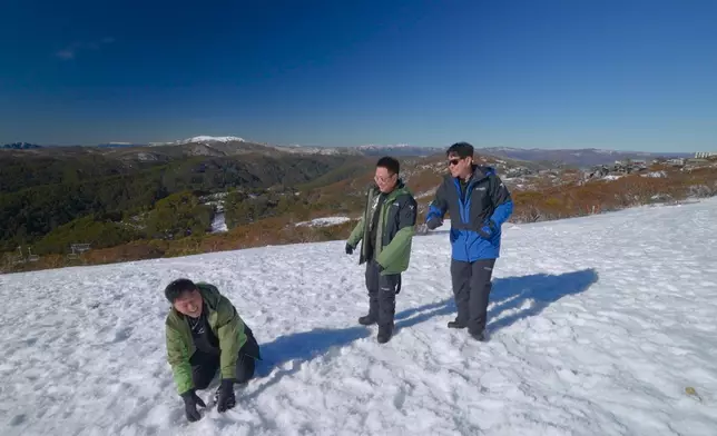 曹永廉被兩位老Best夾攻。