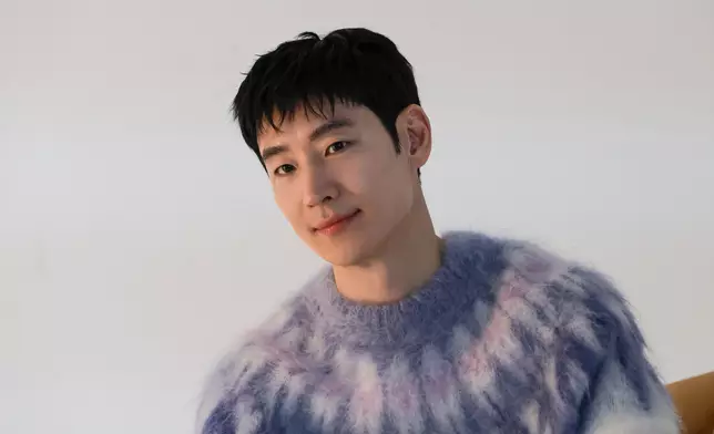 憑《模範的士3》人氣急升的李帝勳，將於4月30日在旺角麥花臣場館舉行粉絲見面會，慶祝入行20周年。