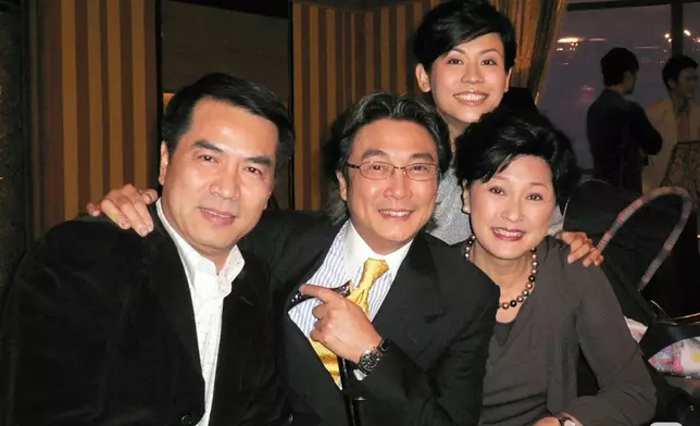 劉松仁微博圖片