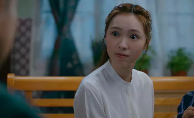 呢個向阿東打嘅眼色，都洗晒版。