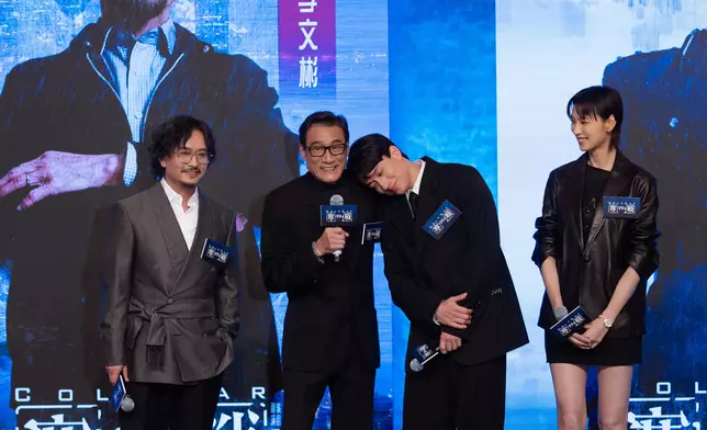 四人在台上分享了今次演出的角色與挑戰。