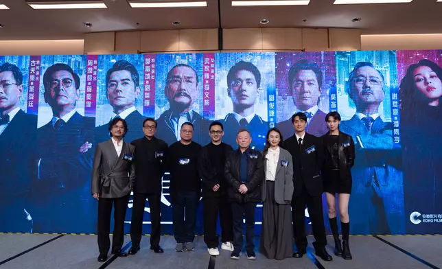 《寒戰1994》出品人江志強、監製何韻明、導演梁樂民，連同片中主演劉俊謙、謝君豪、王丹妮一同亮相FILMART。