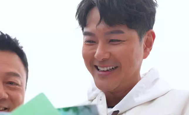 老婆黃翠如親筆寫的越洋情信！蕭正楠感動得當場眼濕濕。