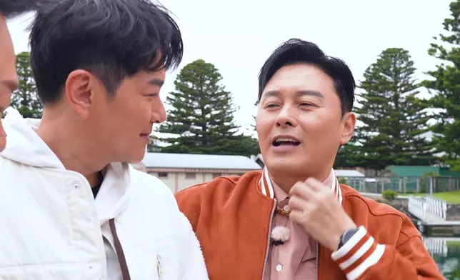 阿廉特意戴上當年拍攝《公公出埠》時蕭正楠送贈的金鏈。