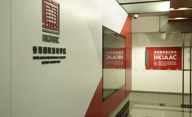 胡英明表示，國際廉政學院成立兩年來，從「點對點」開展培訓，到近年已轉化為「區域板塊」模式，讓更多國家及地區受惠，推動全球反貪腐（巴士的報記者攝）