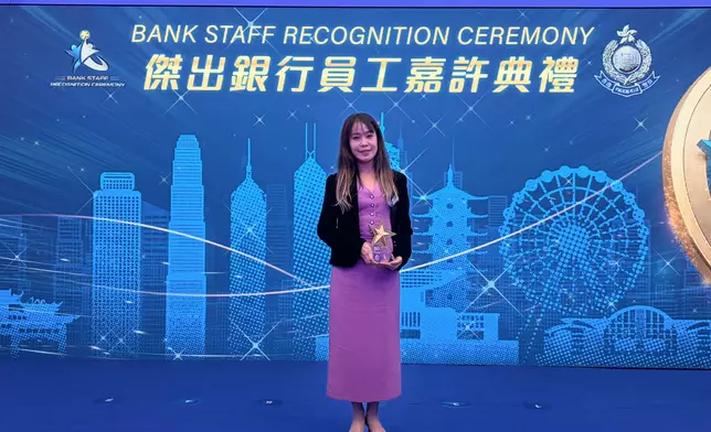 匯立銀行替任行政總裁及合規總監鮑明莉。巴士的報記者攝