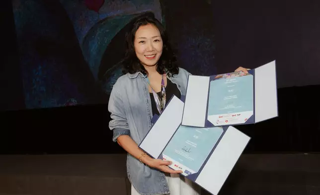 卓韻芝執導的《38.83》連中兩元。