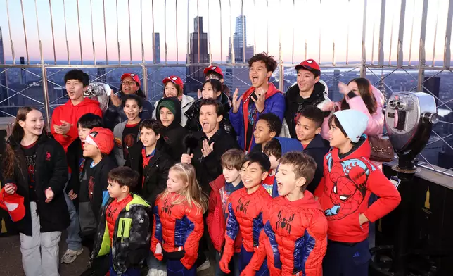 湯賀蘭與一眾「小蜘蛛俠」。