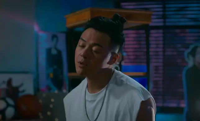 《臥底嬌娃》編劇神自抽代網民發聲。