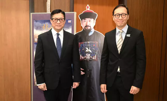鄧炳強聯同禁毒專員李基舜，於上星期五（3月20日）現身放映會。